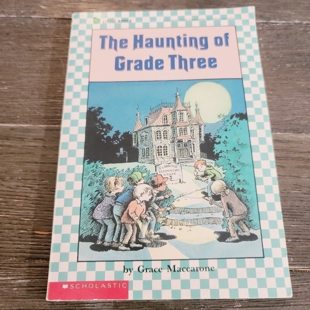 Vintage 80s The Haunting of Grade Three Scholastic Paperback Book